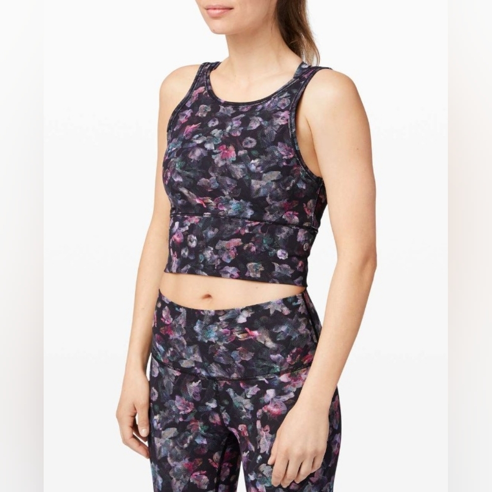 Lululemon Power Pivot Tank Size 4-6